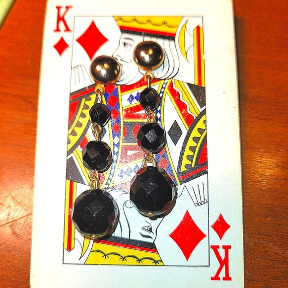 Vintage Graduate Faceted Black Glass Earrings - Picture 5 of 6